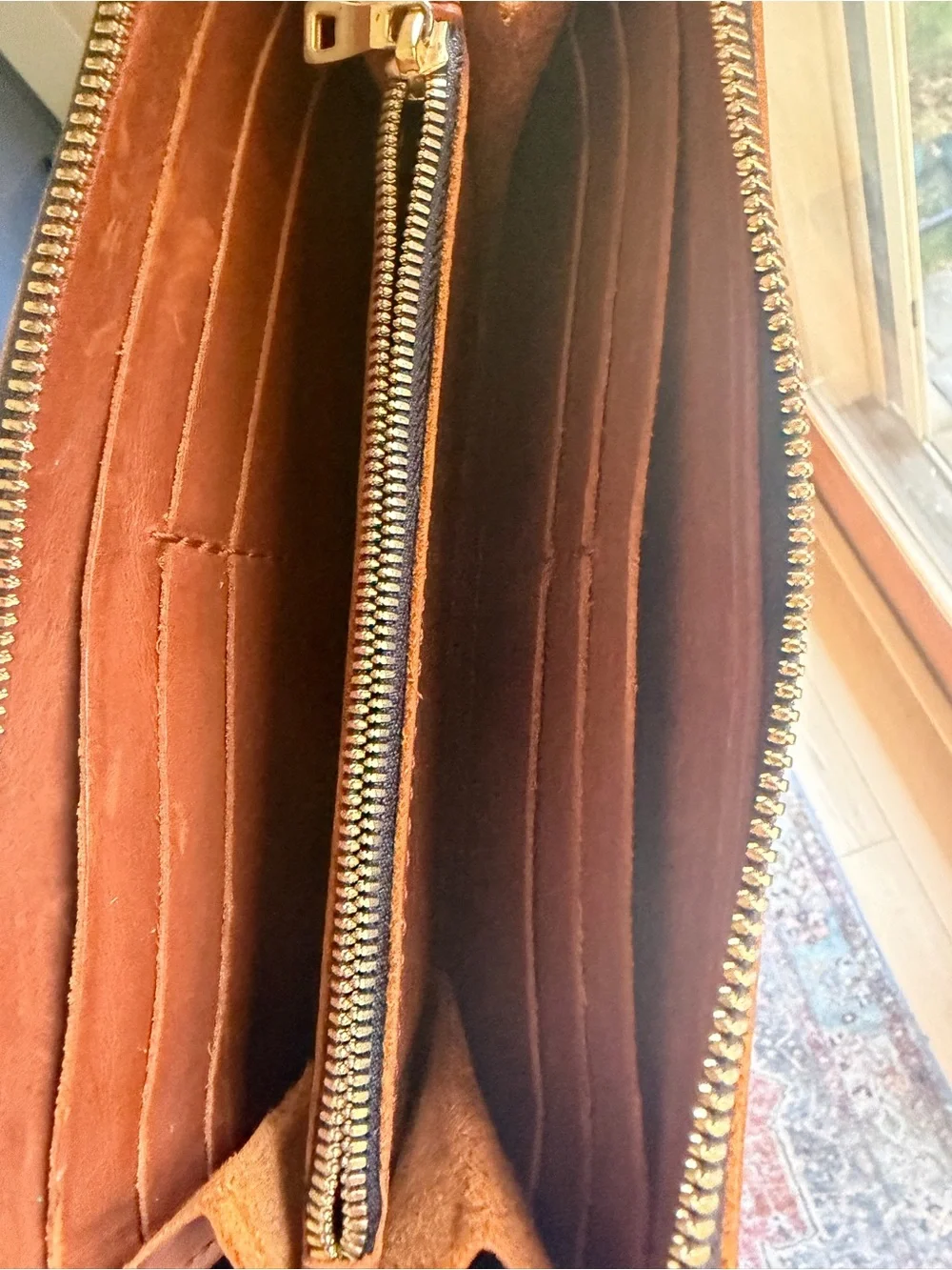 Portland Leather Cognac Accordion Zip Wallet EUC